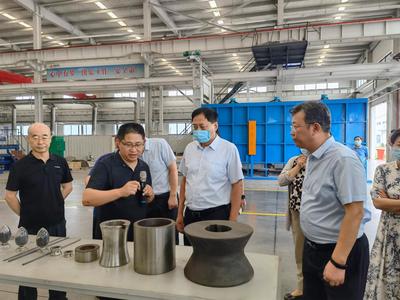 黨委書記張殿臣赴威海調(diào)研校地合作事宜并看望&ldquo;四進&rdquo;工作組學校掛職干部