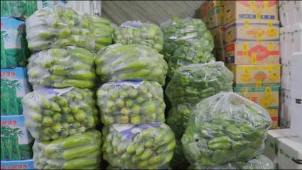 新春走基層|春節(jié)保供不斷檔 “米袋子”“菜籃子”穩(wěn)穩(wěn)噠